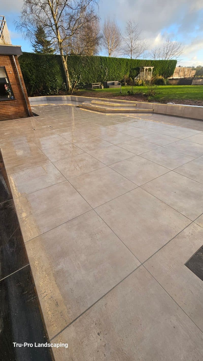 Resin bound driveway by Tru-Pro Landscapes